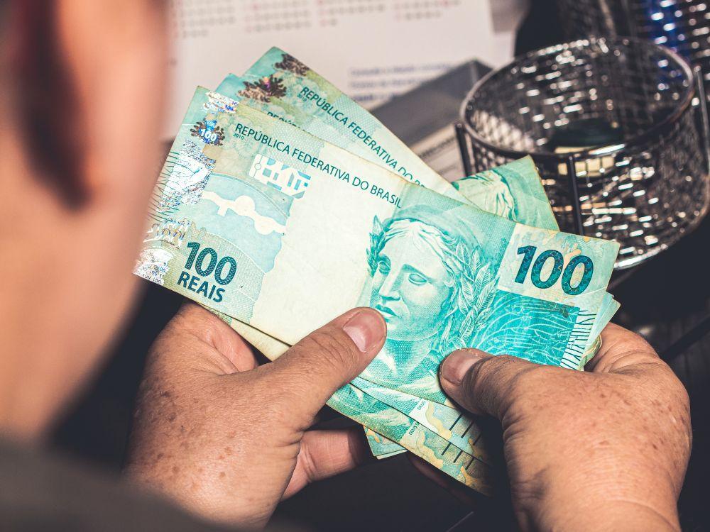Como estruturar um negócio lucrativo seguro na sua região 